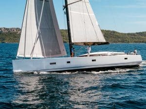 voilier CNB 76
